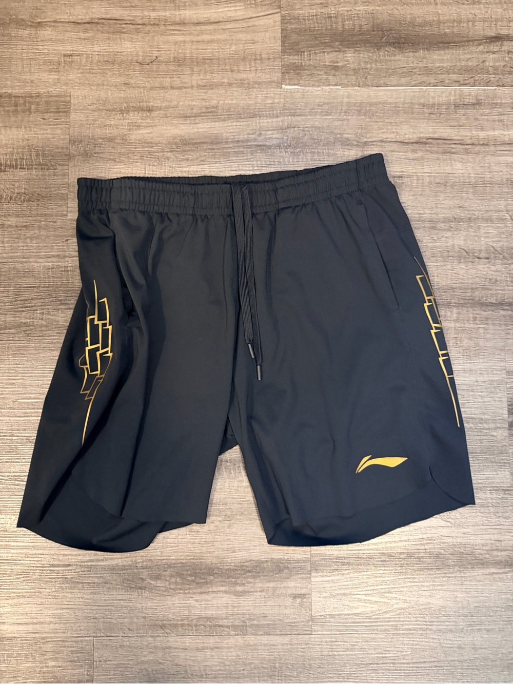 Li Ning tournament Athletic Shorts x 3